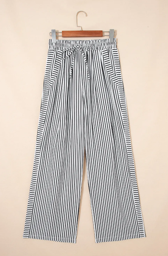 BLACK & WHITE STRIPED PANTS (IN:958)