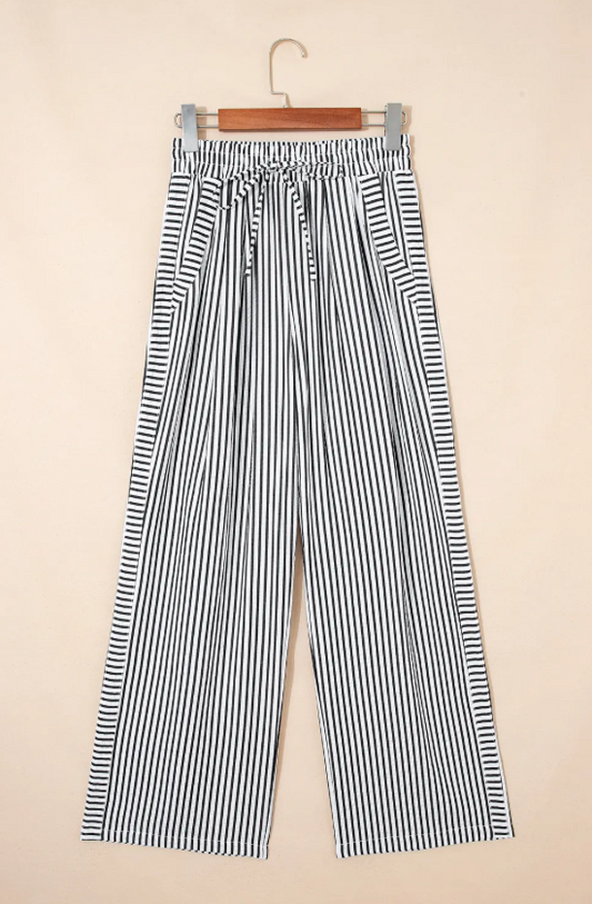BLACK & WHITE STRIPED PANTS (IN:958)